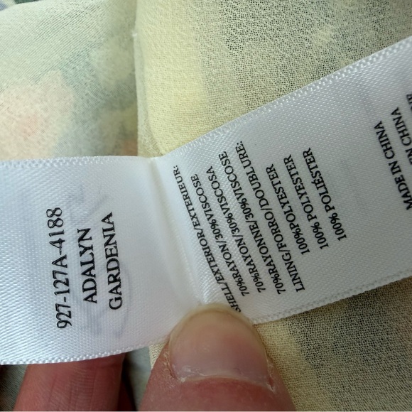 Rails Adalyn Floral Midi Dress Size M Green Yellow - Picture 9 of 9